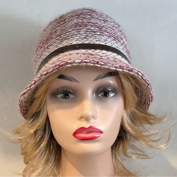 Canadian Hat 1918 Montreal Wool Blend Cloche Hat Burgundy Cream Buckle OS - Picture 3 of 10